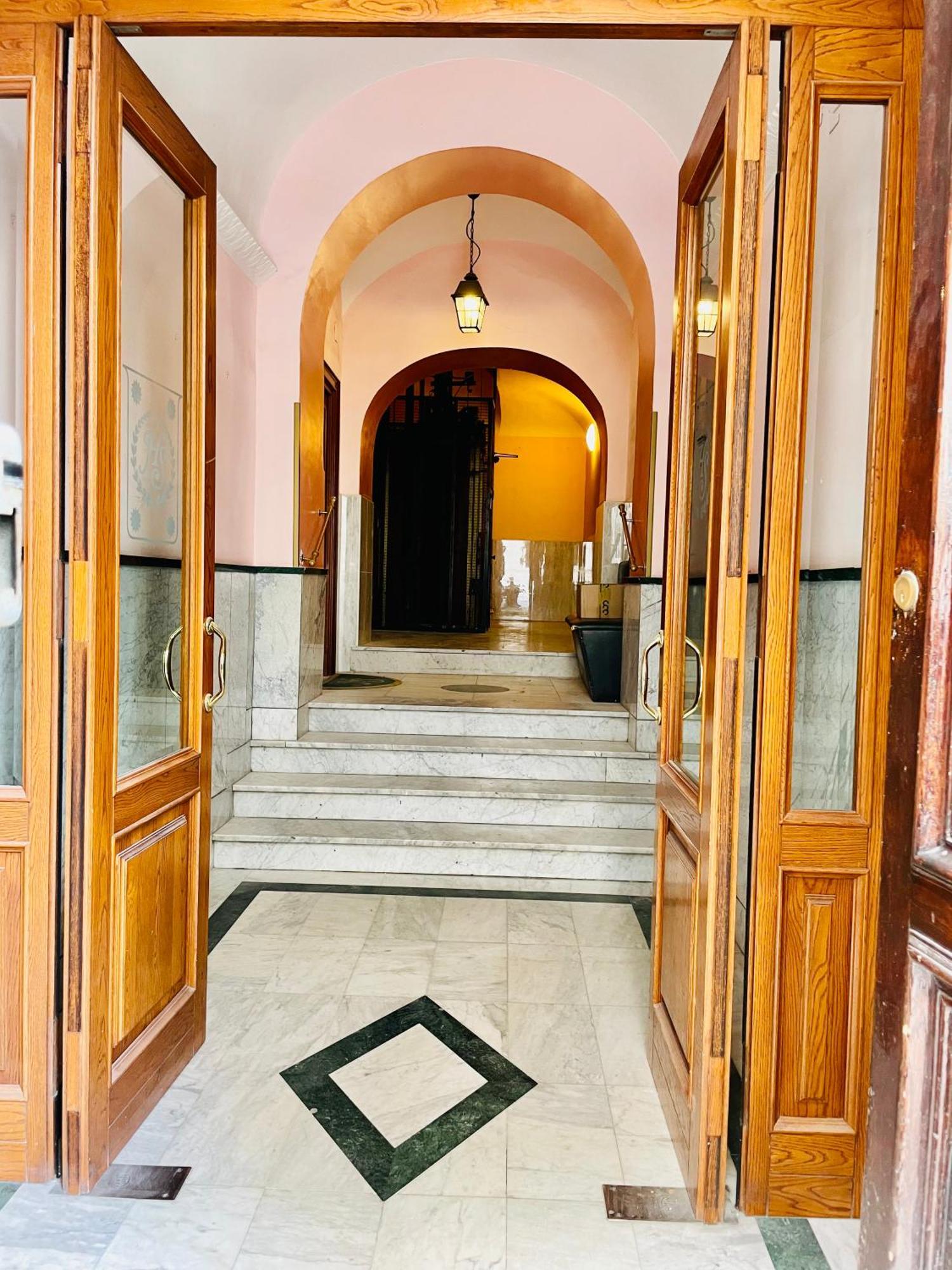 Hotel Rome Place Экстерьер фото
